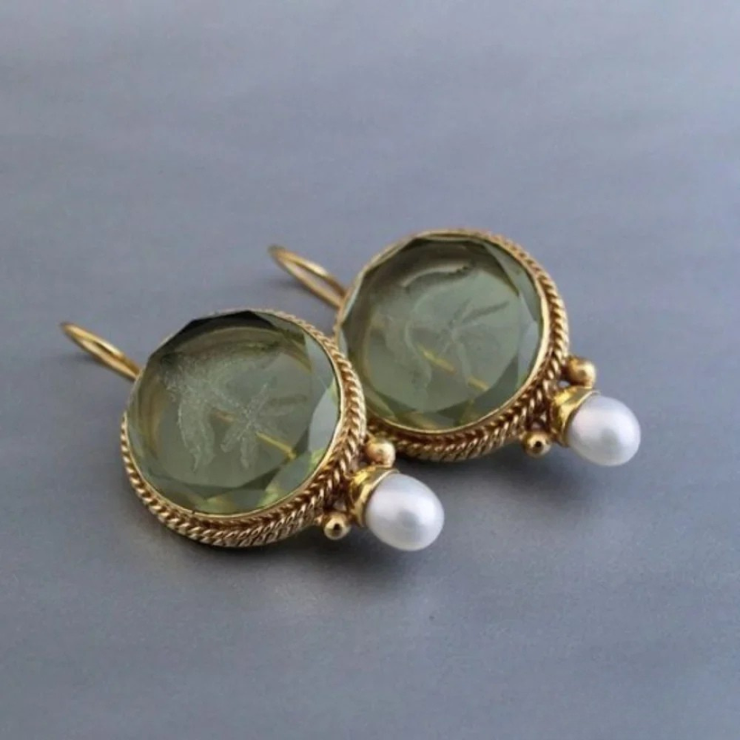Retro Green Stone Pearl Earrings